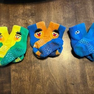 3pair toddler Bomba Sesame Street gripper socks